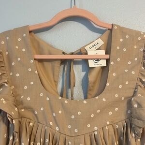 Beige Flower Romper in Small